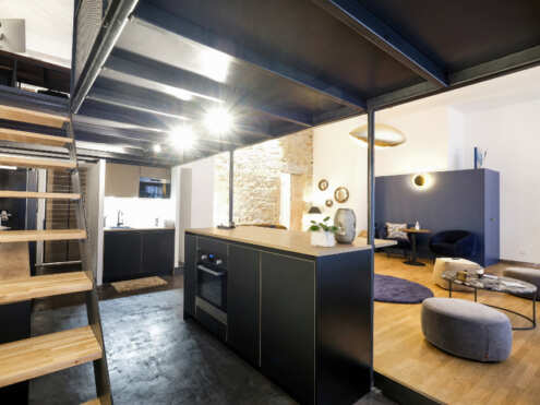 l'espace cuisine/bar du papillon bleu lieu evenementiel lyon