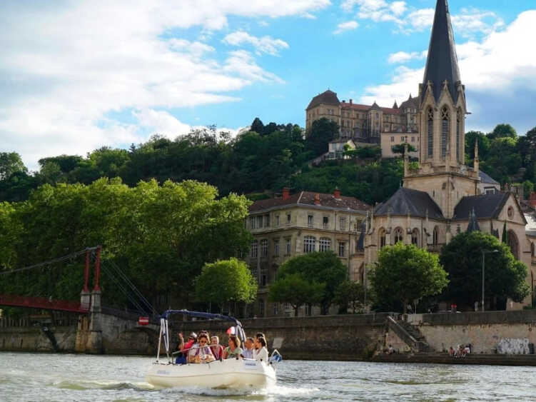 teambuilding-chasse-au-tresor-lyon-le-papillon-bleu