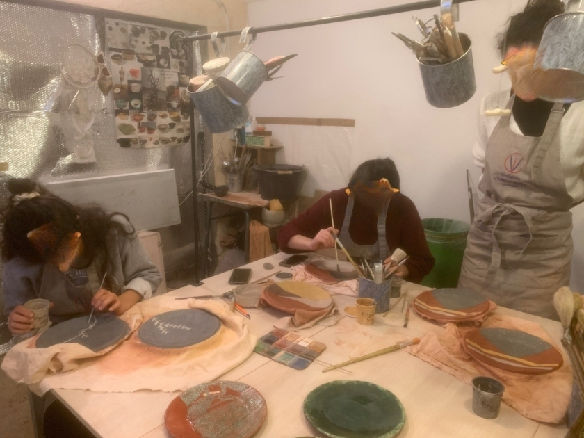 atelier-modelage-argile-teambuilding-le-papillon-bleu-lyon