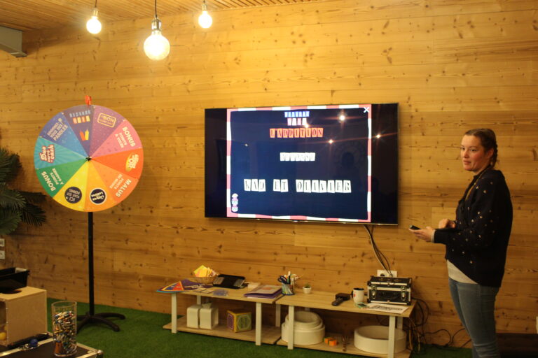 le-zapping-tv-teambuilding-papillon-bleu-lyon